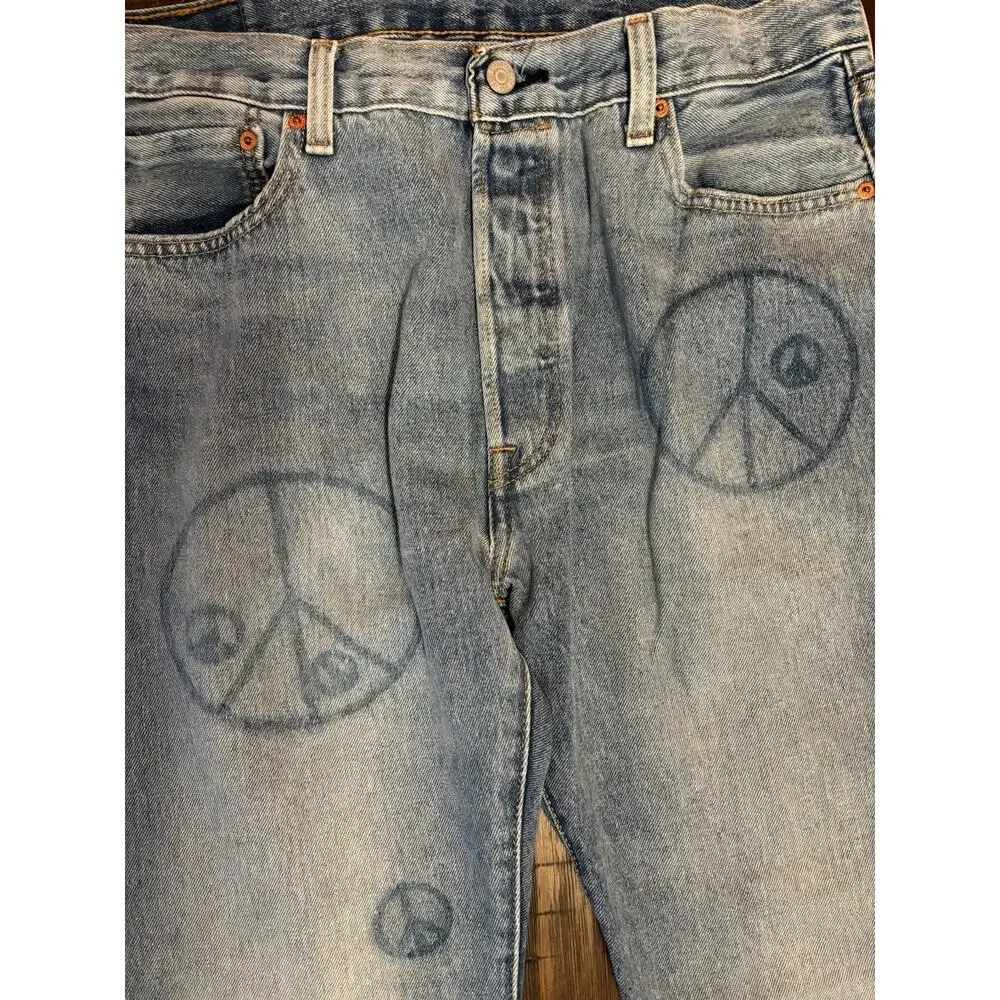 Levis celebrate 150